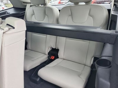 2023 Volvo XC90 B6 Core