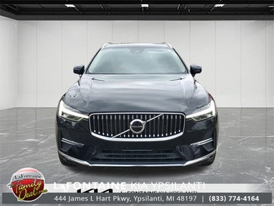 2022 Volvo XC60 B6 Inscription