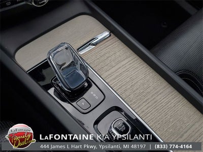 2022 Volvo XC60 B6 Inscription