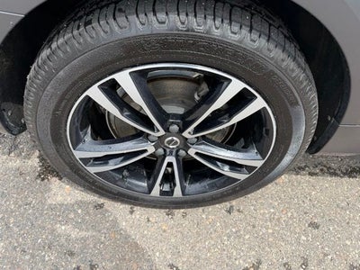 2019 Volvo V90 Cross Country T5