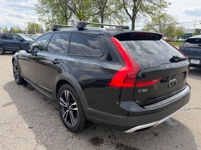 2019 Volvo V90 Cross Country T5