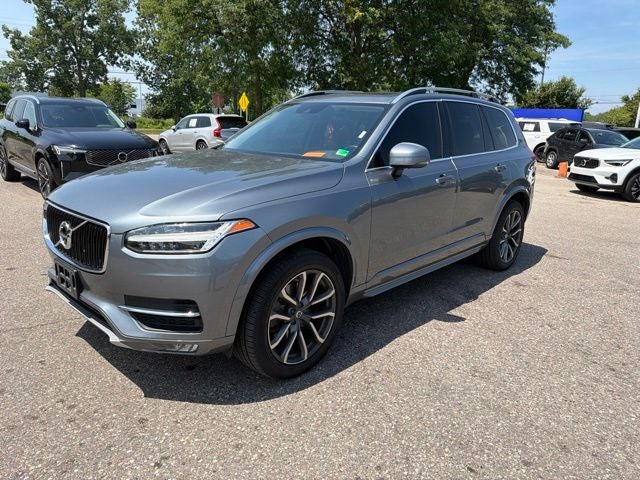 2017 Volvo XC90 T5 Momentum