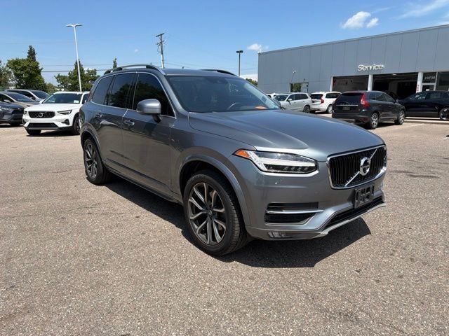 2017 Volvo XC90 T5 Momentum
