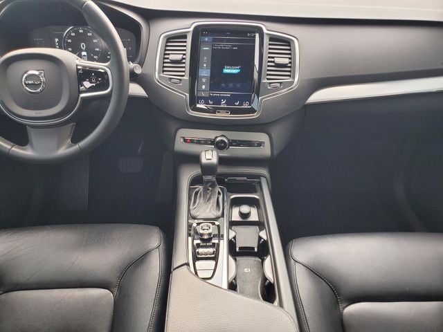 2017 Volvo XC90 T5 Momentum