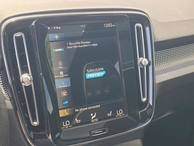 2021 Volvo XC40 R-Design