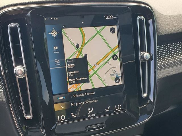 2021 Volvo XC40 R-Design