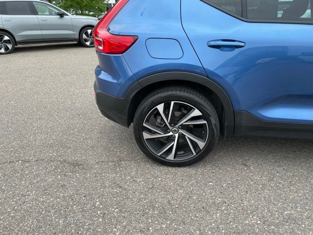 2021 Volvo XC40 R-Design