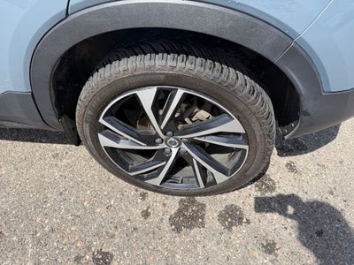 2021 Volvo XC40 R-Design