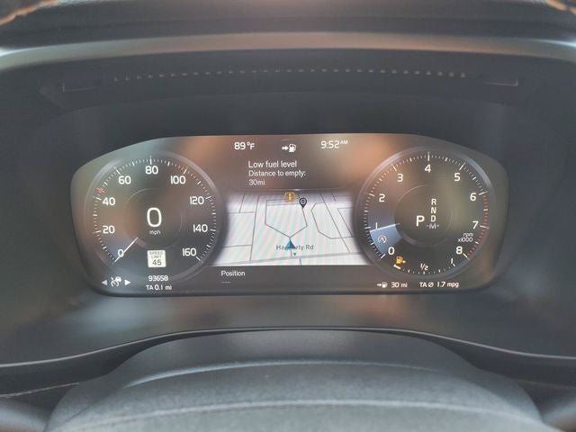 2021 Volvo XC40 R-Design