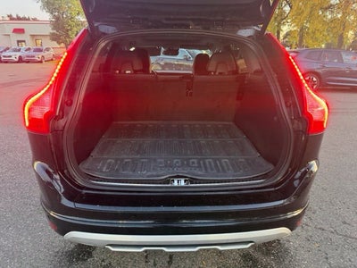 2017 Volvo XC60 T6 Dynamic