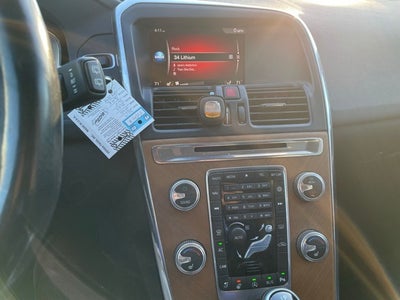 2017 Volvo XC60 T6 Inscription