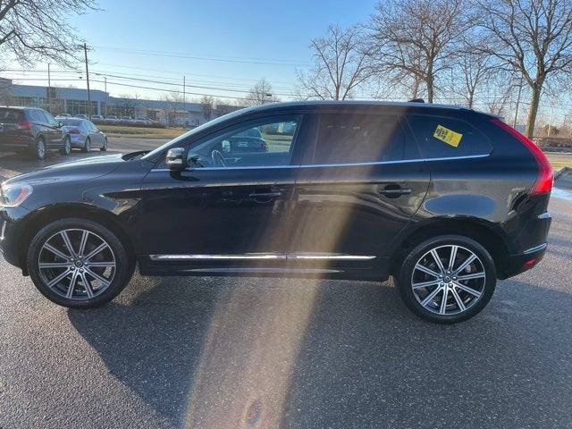 2017 Volvo XC60 T6 Inscription