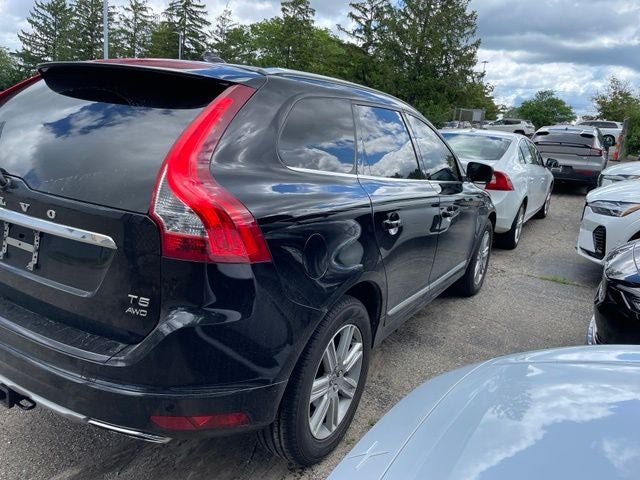 2016 Volvo XC60 T5 Platinum