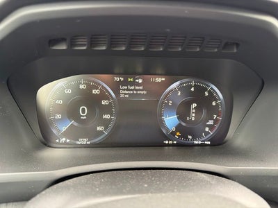 2020 Volvo XC90 T6 Momentum
