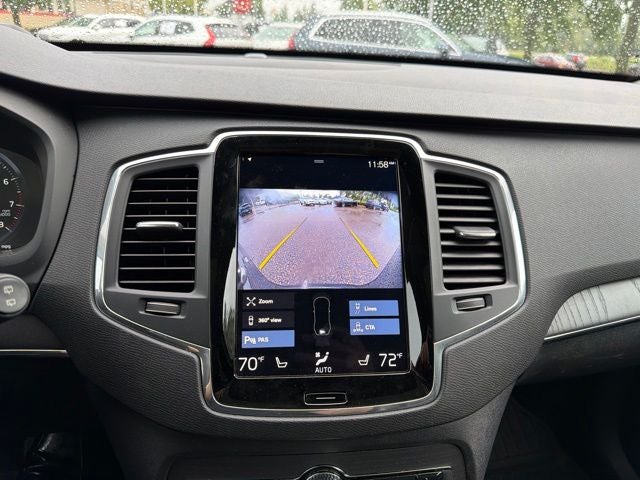 2020 Volvo XC90 T6 Momentum