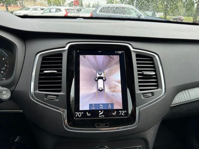 2020 Volvo XC90 T6 Momentum