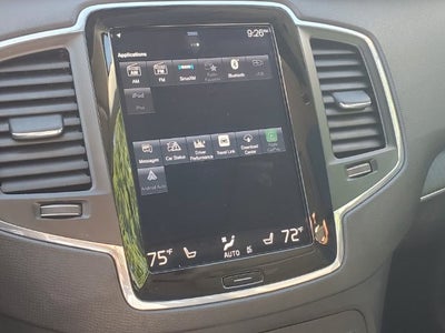 2020 Volvo XC90 T6 Momentum
