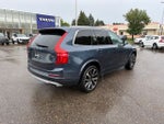 2020 Volvo XC90 T6 Momentum