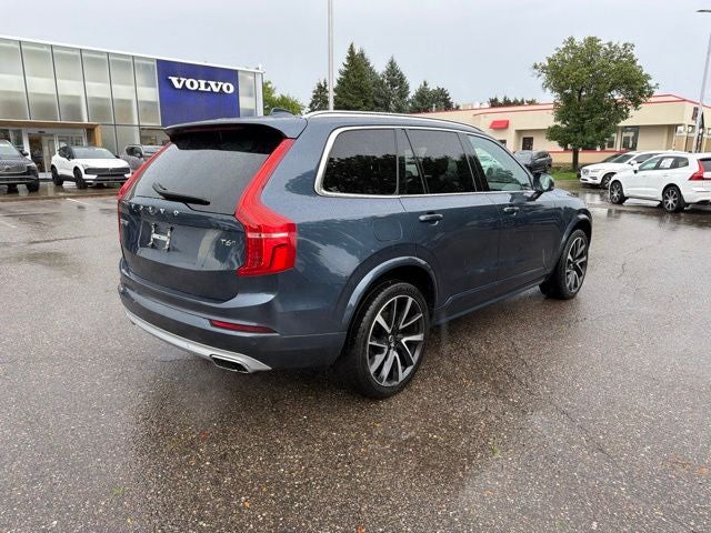 2020 Volvo XC90 T6 Momentum