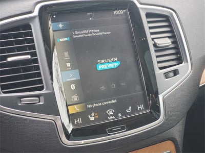 2021 Volvo XC90 T6 Momentum 6-Seat