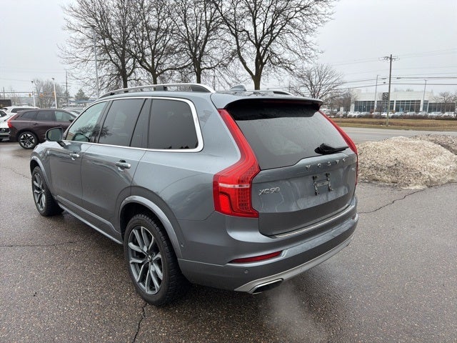 2019 Volvo XC90 T6 Momentum