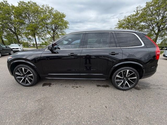 2020 Volvo XC90 T6 Momentum