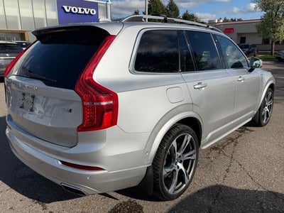 2018 Volvo XC90 T6 Momentum