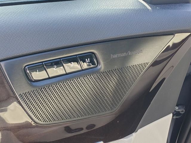 2019 Volvo XC90 T6 Momentum