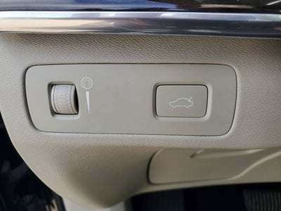 2019 Volvo XC90 T6 Momentum