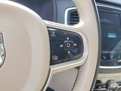 2019 Volvo XC90 T6 Momentum