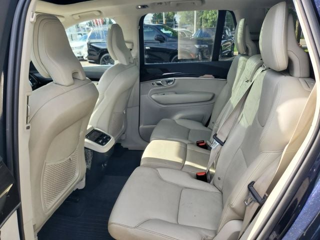 2019 Volvo XC90 T6 Momentum
