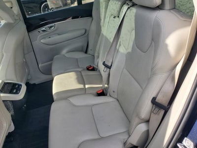 2019 Volvo XC90 T6 Momentum
