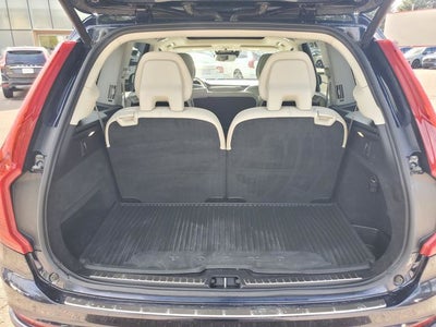 2019 Volvo XC90 T6 Momentum