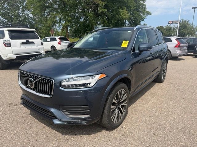 2021 Volvo XC90 T6 Momentum
