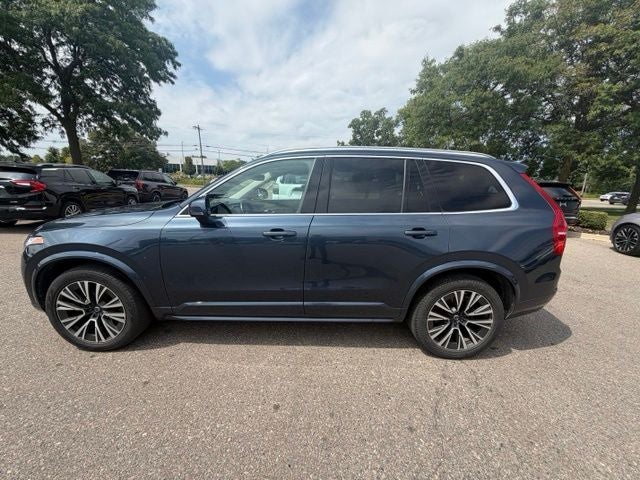 2021 Volvo XC90 T6 Momentum