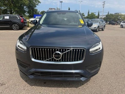 2021 Volvo XC90 T6 Momentum