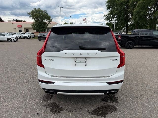2019 Volvo XC90 T6 R-Design