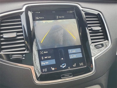 2017 Volvo XC90 Hybrid T8 R-Design