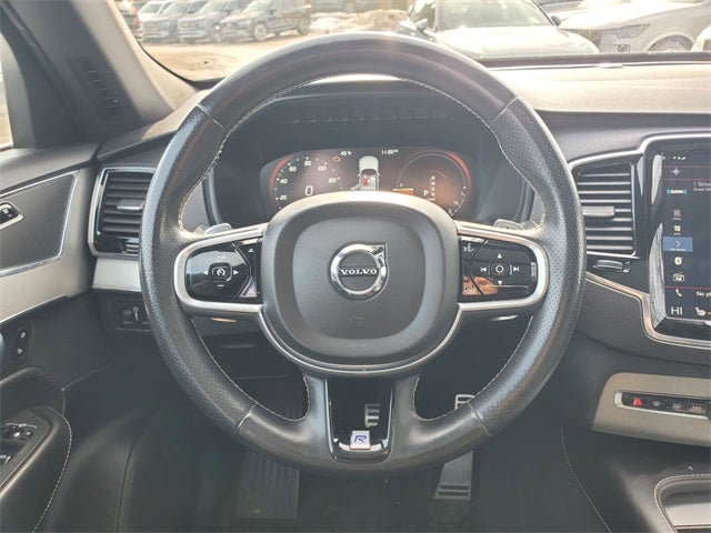 2017 Volvo XC90 Hybrid T8 R-Design