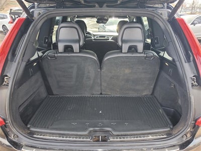 2017 Volvo XC90 Hybrid T8 R-Design