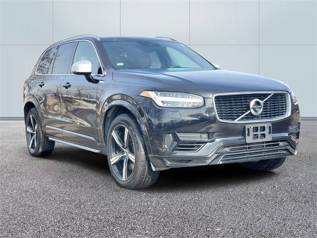 2017 Volvo XC90 Hybrid T8 R-Design
