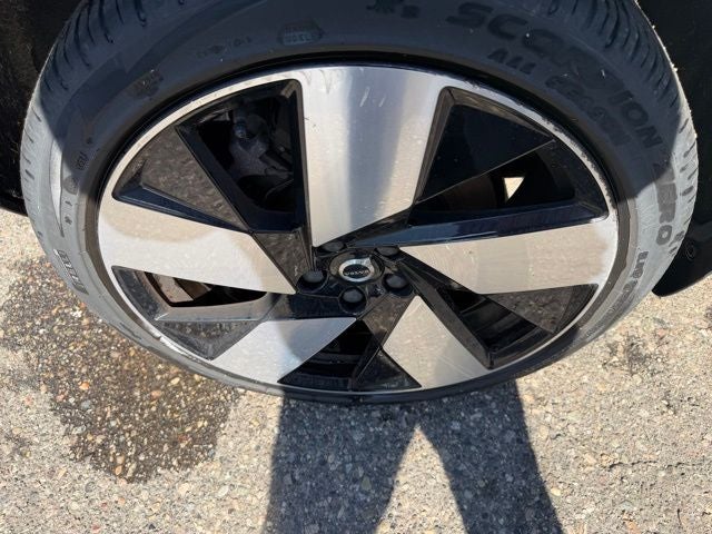2023 Volvo C40 Recharge Pure Electric Ultimate