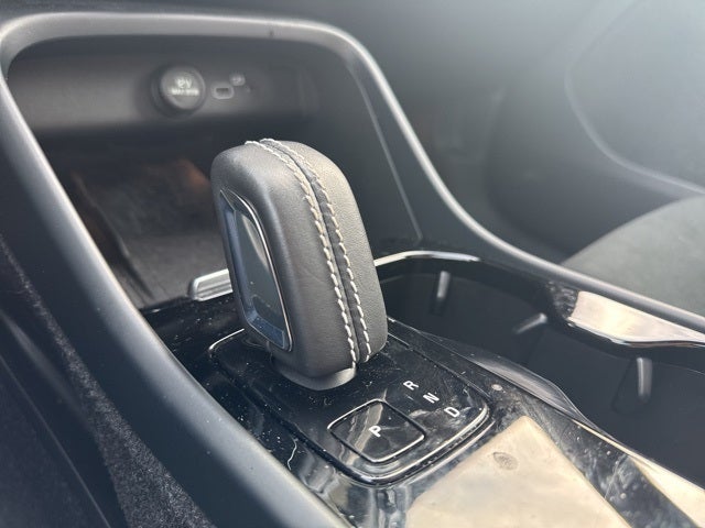 2022 Volvo XC40 Recharge Pure Electric P8 Ultimate