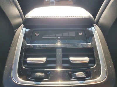 2024 Volvo XC90 Recharge Plug-In Hybrid T8 Plus Bright Theme 7 Passenger