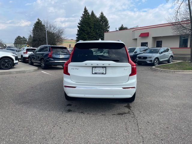 2024 Volvo XC90 Recharge Plug-In Hybrid T8 Plus Bright Theme 7 Passenger