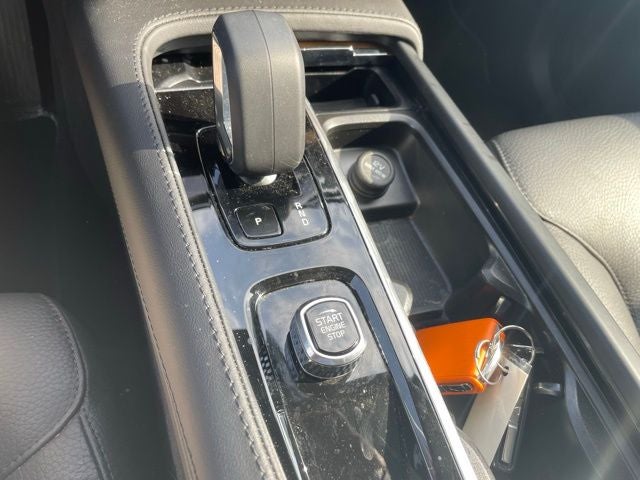 2024 Volvo XC90 Recharge Plug-In Hybrid T8 Plus Bright Theme 7 Passenger