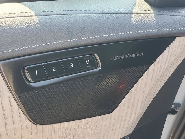 2024 Volvo XC90 Recharge Plug-In Hybrid Ultimate