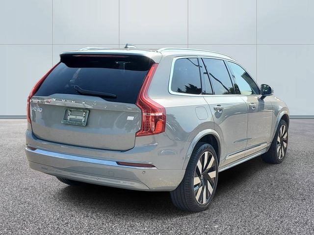2024 Volvo XC90 Recharge Plug-In Hybrid Ultimate
