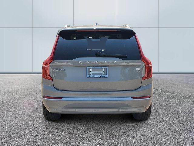 2024 Volvo XC90 Recharge Plug-In Hybrid Ultimate