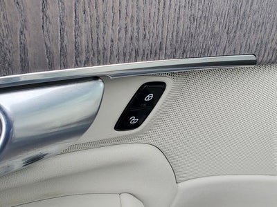 2023 Volvo XC90 Recharge Plug-In Hybrid T8 Plus Dark Theme 7 Passenger